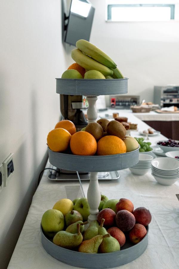 La Pina Hotel เรซซาโต ภายนอก รูปภาพ